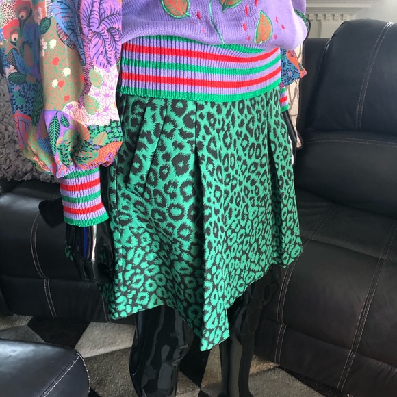 Banana Republic Green/Black Skirt - Picture 14 of 16